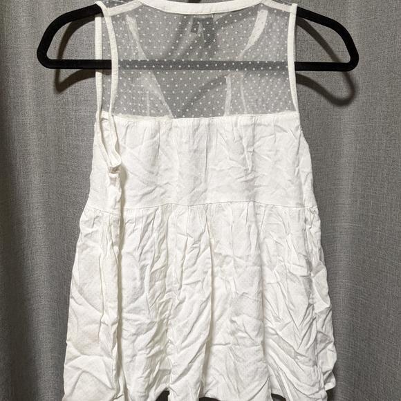 NWOT Volcom Tank - Picture 2 of 2